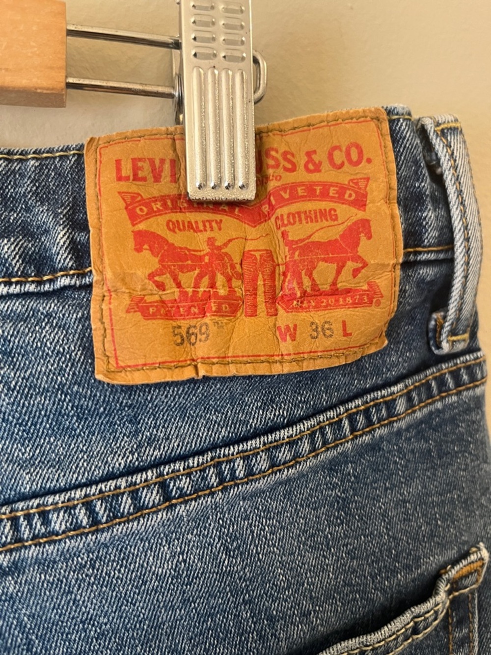 Levi's Faded Blue Denim Jean Shorts - Picture 3 of 8